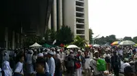 Peserta aksi 5 Mei di Masjid Istiqlal, Jakarta Pusat. (Liputan6.com/Nanda Perdana Putra)