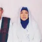 Almarhum Abah Nadjib bersama Nyai Hj Badi'ah Nuriyah Nadjib (Foto: Liputan6.com/ Ahmad Adirin)