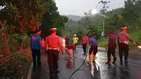 Sejumlah Kendaraan Tergelincir di Jalur Wisata Kebun Binatang Lembah Hijau Bandar Lampung