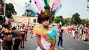 Peserta berpose saat mengikuti karnaval tahunan yang disebut " Alegria por la Vida " di Managua , Nikaragua 7 Mei 2016. Peserta karnaval berasal dari berbagai daerah di Nikaragua. (REUTERS / Oswaldo Rivas)