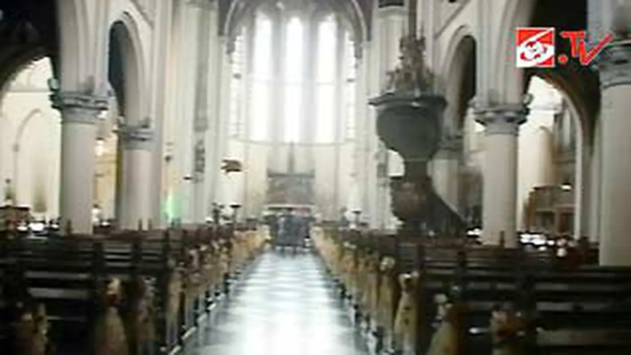 101224cnatal-katedral.jpg