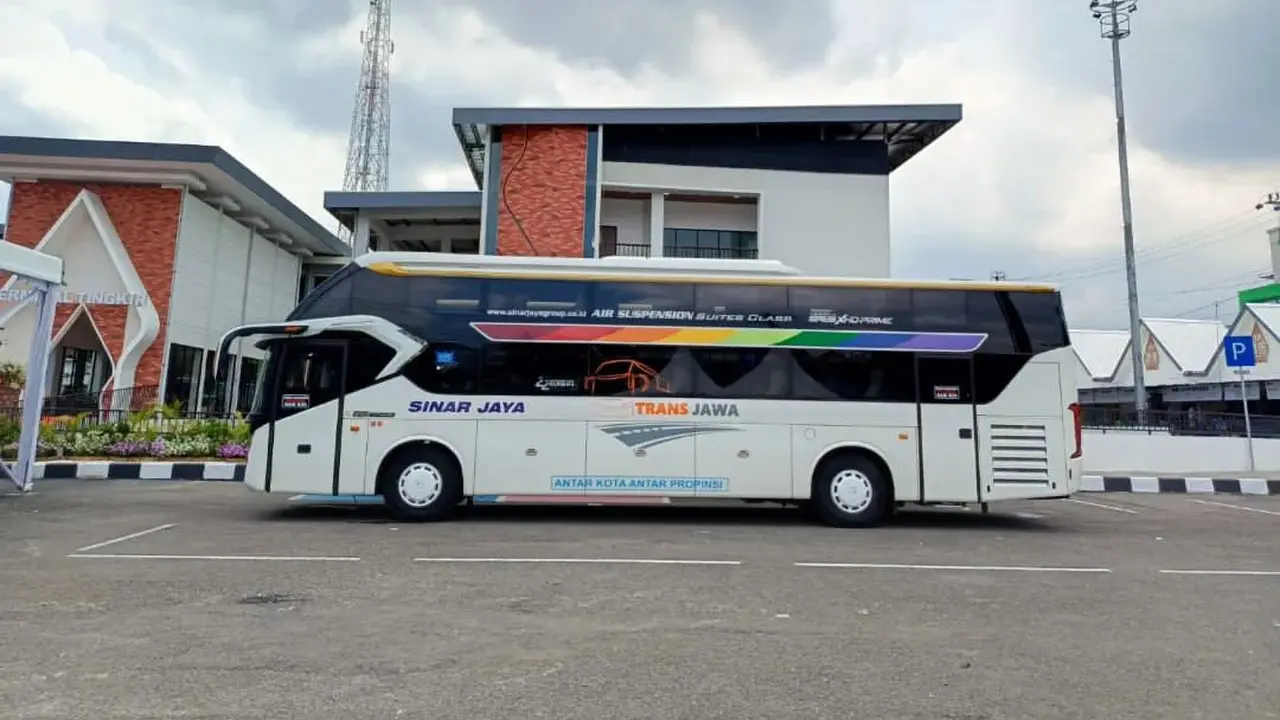 6 Bus Sleeper Nyaman dan Mewah untuk Temani Perjalanan Mudik Lebaranmu