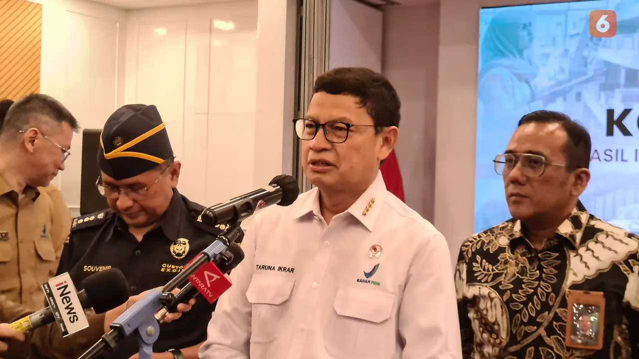 Kepala BPOM Taruna Ikrar