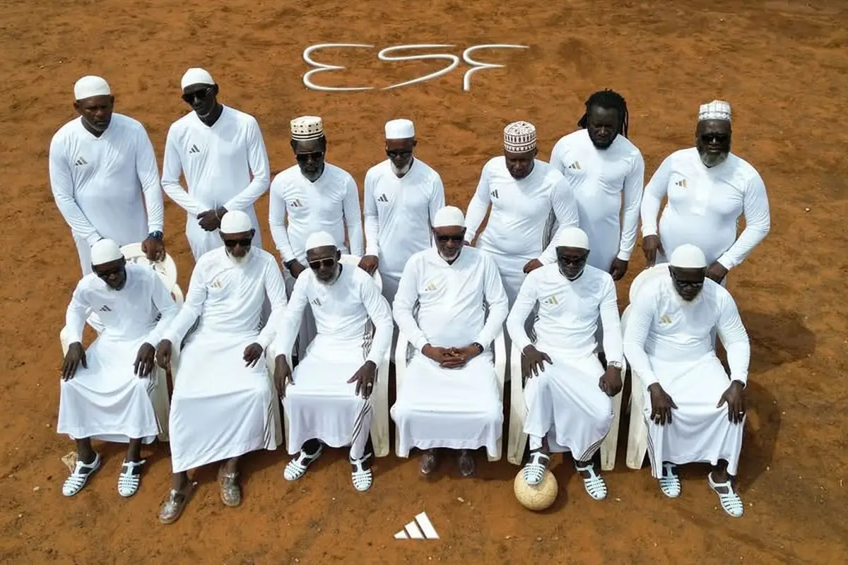 Potret Gamis Adidas yang Kembali Dirilis untuk Sambut Ramadhan 2025
