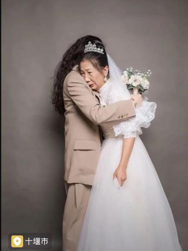 Mimpi Pakai Baju Putih Pengantin Arti mimpi gaun