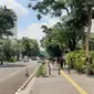 Jalan KH Wahid Hasyim, Jakarta Pusat sudah steril dari massa Reuni 212, Kamis (2/12/2021). Kawasan ini sempat dipadati sejumlah massa yang hendak menggelar Reuni 212 di Jakarta. (Liputan6.com/Yopi Makdori)
