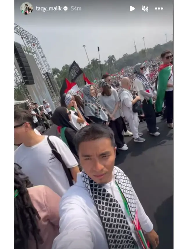 9 Potret Artis Turun ke Jalan Ikut Aksi Bela Palestina di Monas, Banjir Pujian