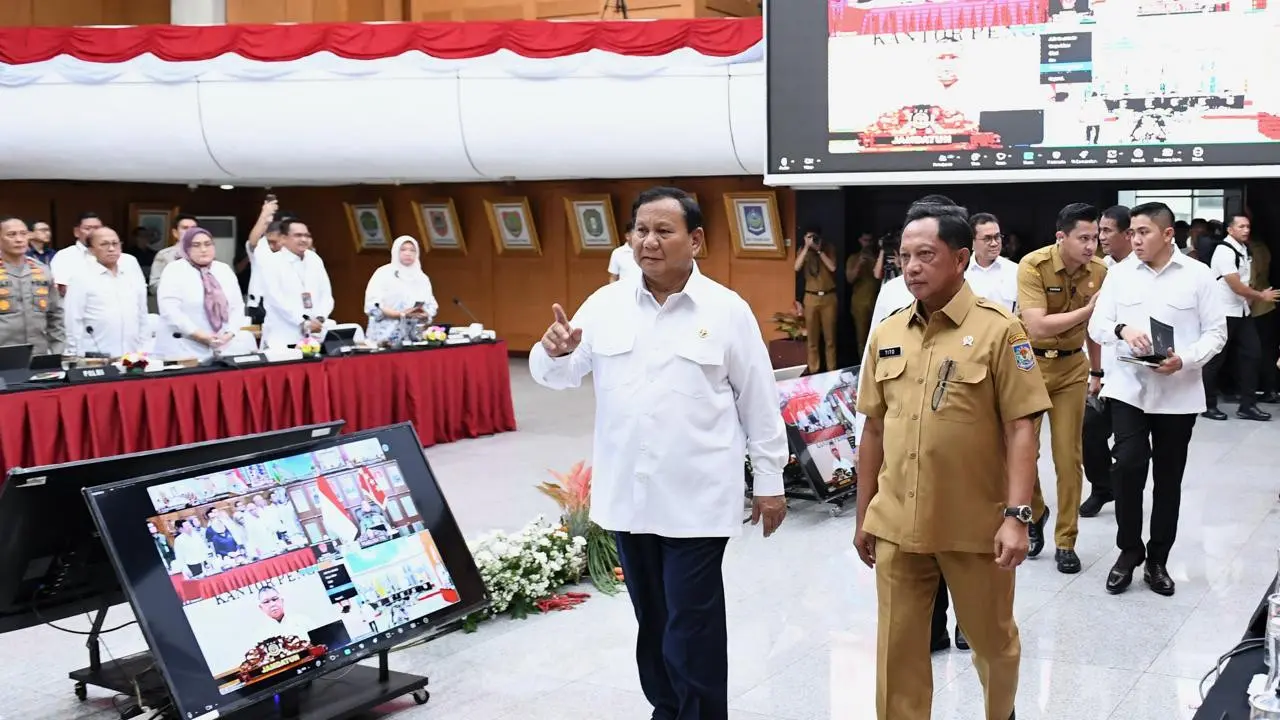 Presiden Prabowo Subianto bersama Mendagri Tito Karnavian Pimpin Rakornas Pengendalian Inflasi