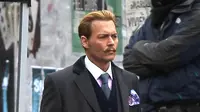 Trailer film Mortdecai menampilkan kekonyolan Johnny Depp sebagai tokoh utamanya.