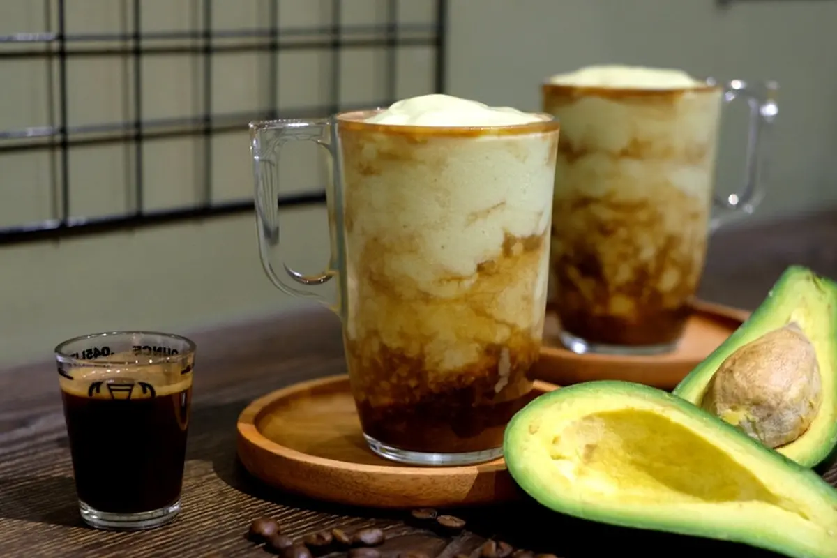 avocado coffee latte