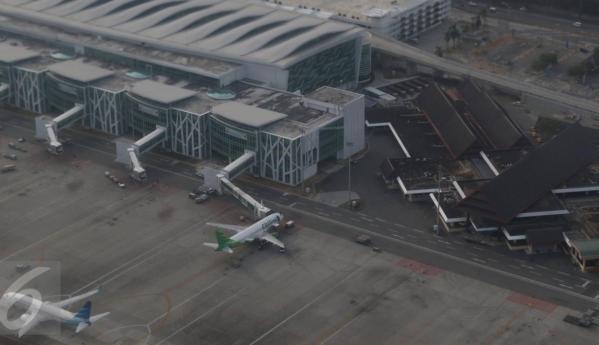 Suasana Bandara Internasional Sultan Aji Muhammad Sulaiman (SAMS) Sepinggan Balikpapan, Kaltim, Selasa (27/10). Berdasarkan survei ASQ, bandara SAMS berhasil masuk peringkat 16 bandara terbaik sedunia. (Liputan6.com/Immanuel Antonius)