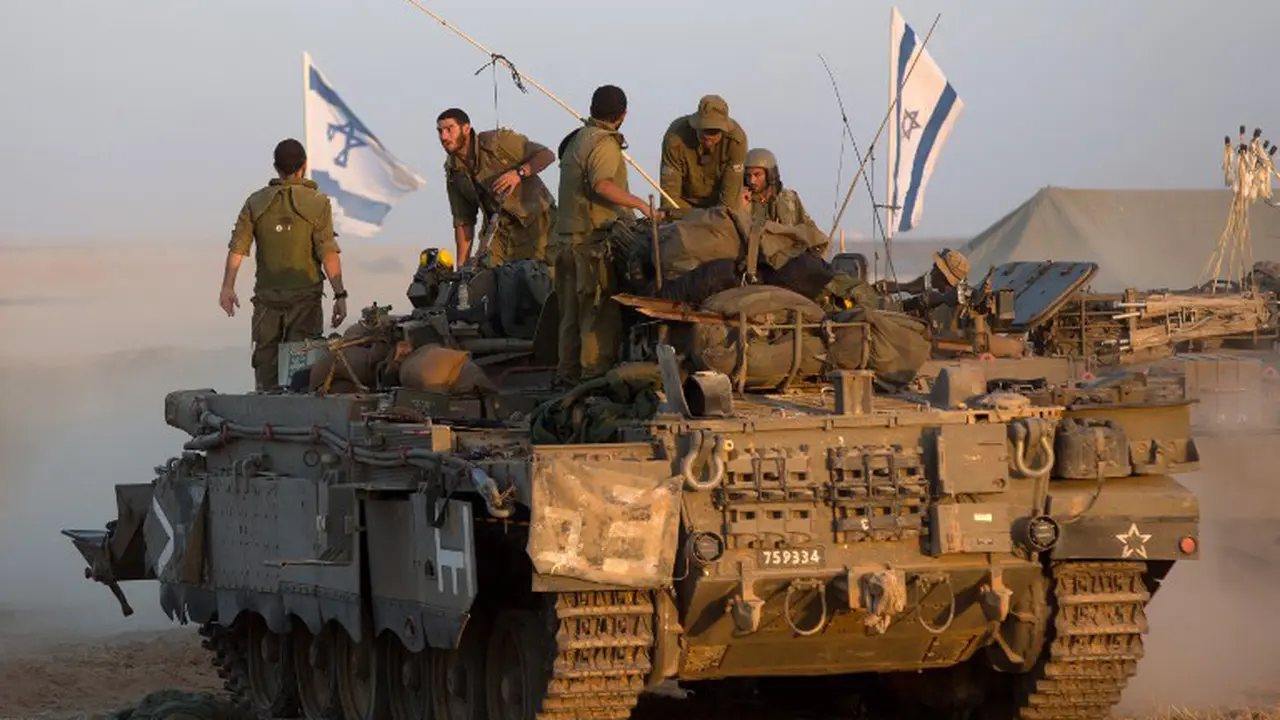 israel-berulah-Lip-pagi-140712