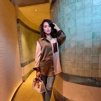 Ussy Sulistiawaty Buktikan Awet Muda dengan Fashion yang Selalu On Point (Instagram/@ussypratama)