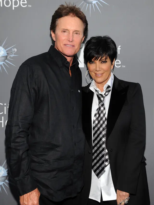 [Bintang] Caitlyn 'Bruce' Jenner dan Kris Jenner