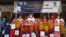 PSSI mengunjungi Panti Asuhan Dhuafa Mizan Amanah Solo, Senin (19/4/2021) sebagai bagian rangkaian peringatan HUT PSSI ke-91. (Bola.com/Vincentius Atmaja)