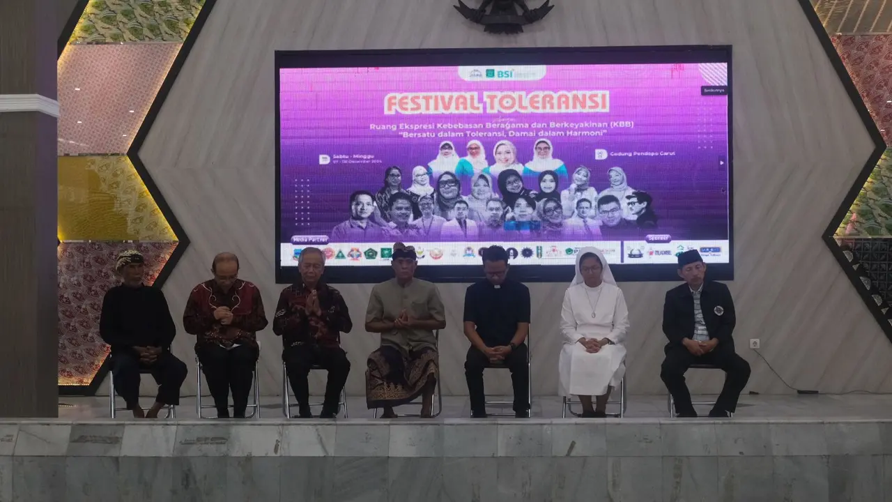 Piimpinan Cabang (PC) Fatayat Nahdlatul Ulama (NU) Kabupaten Garut, Jawa Barat mengadakan Festival Toleransi antar tokoh umat beragama. (Liputan6.com/Jayadi Supriadin)