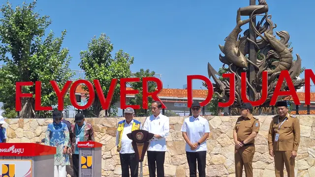Presiden Joko Widodo atau Jokowi saat meresmikan Flyover Djuanda, 9 Jembatan Calender Hamilton, dan jalan daerah di Jawa Timur (Jatim), Jumat (6/9/2024).