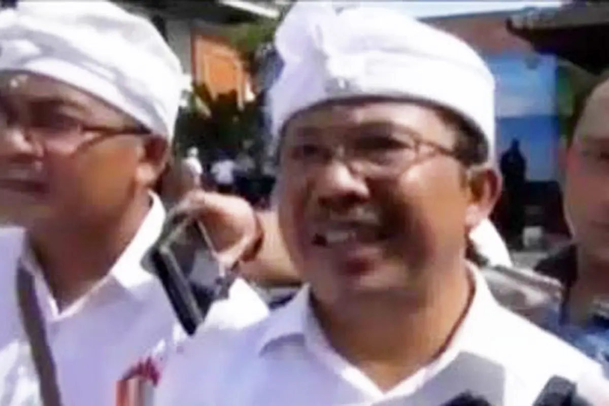 VIDEO: Dishub Bali Larang Taksi Berbasis Online Beroperasi