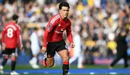 Michael Carrick Ungkap Alasan Tarik Keluar Lisandro Martinez saat MU Ditahan Leeds United