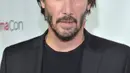 Keanu Reeves pernah melihat sosok yang tak kasat mata saat dirinya masih kanak-kanak. Ia mengaku melihat jaket yang terbang tanpa kepala tangan dan anggota tubuh lainnya yang sedang melambai-lambai. (AFP/Bintang.com)