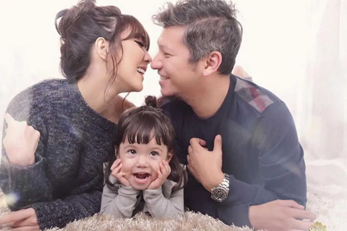 [Bintang] Gisella Anastasia dan Gading Marten