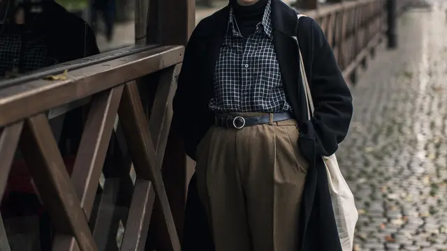 5 Ide Layering Outfit Ngampus Biar Nggak Monoton (photo by freepik.com)