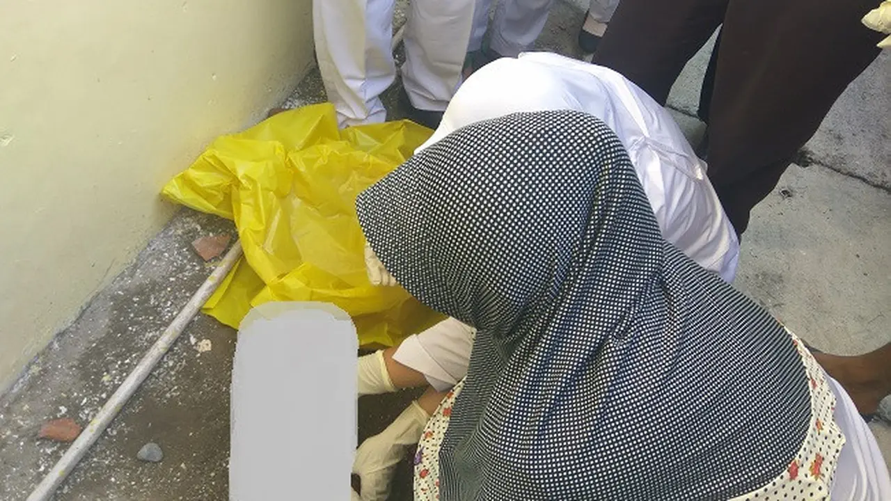Bayi Bersimbah Darah Hebohkan Pengunjung RSUD Brebes