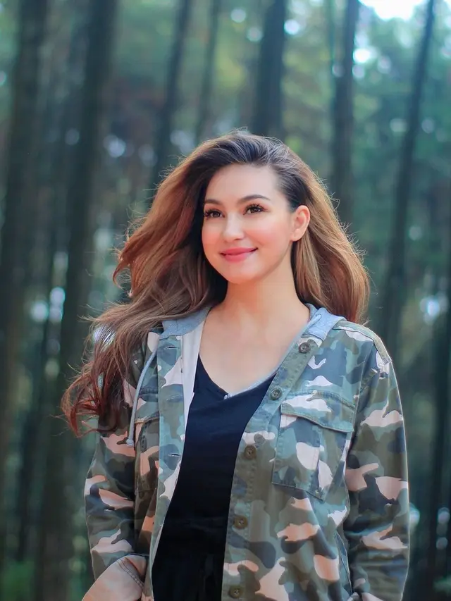 ilustrasi potret alessia cestaro, pemain ftv pintu berkah yang sukses berkarir sebagai bussines woman/instagram alessia cestaro