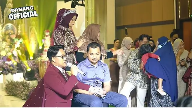 8 Momen Ngunduh Mantu Danang D'Academy dan Hemas Nura di Banyuwangi, Meriah