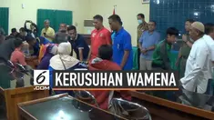 Puluhan orang tiba di Sampang Jawa Timur hari Minggu (29/9/2019) malam. Mereka adalah sebagian warga yang berhasil kabur saat kerusuhan pecah di Wamena Papua.