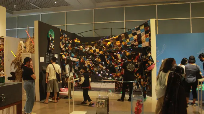 Pameran Seni Erlangga Art Awards 2022 Resmi Dibuka