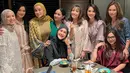 Bukber Artis Cantik (Instagram/ririnekawati)