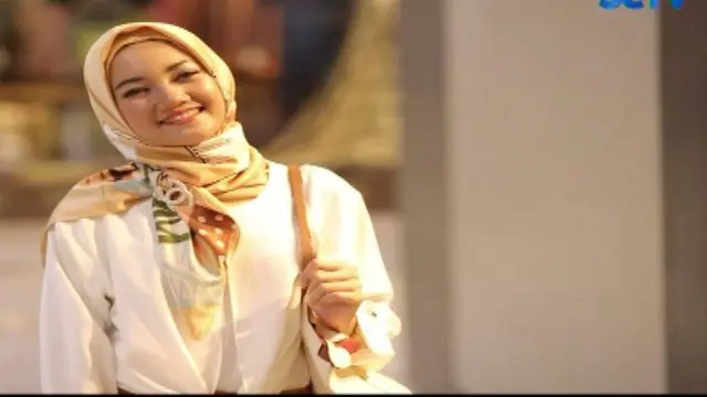 Hijabpedia: Balutan Hijab Cantik untuk ke Kantor