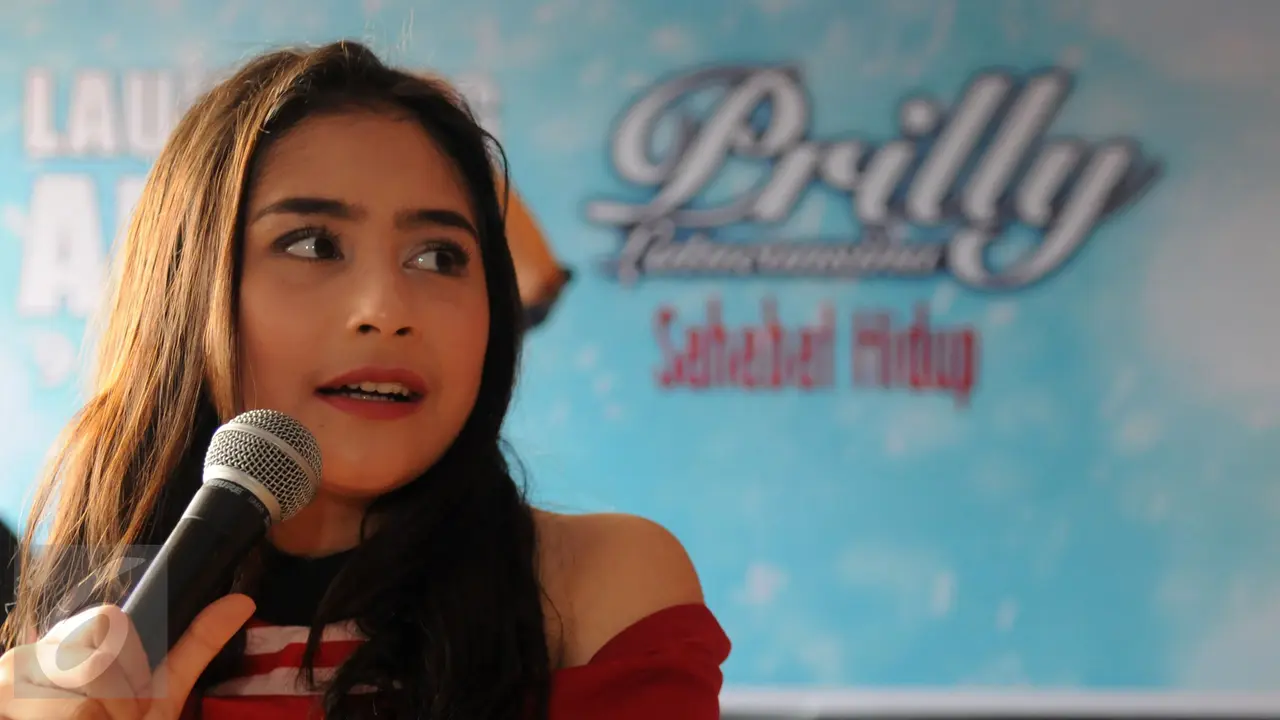 Prilly Latuconsina