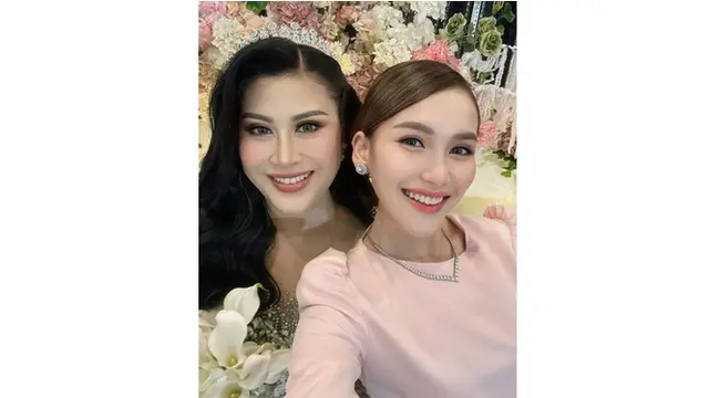 8 Potret Tamu Artis di Pernikahan Boiyen dan Rully Anggi Akbar, Tampil Menawan