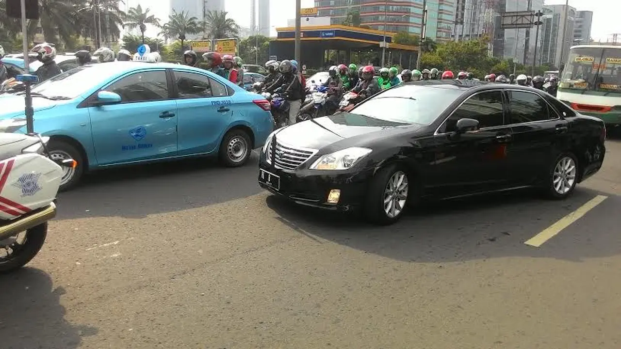 Mobil menteri