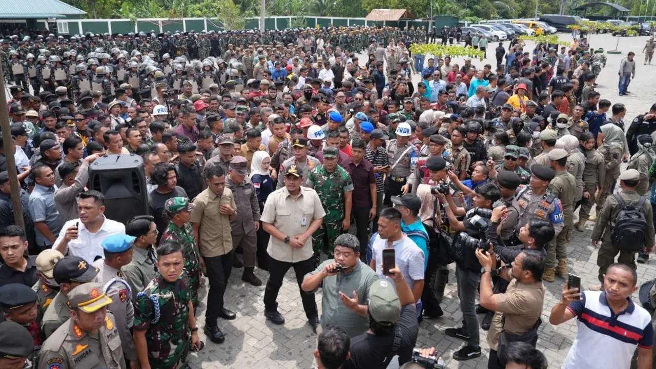 Bobby Nasution Pantau Langsung Pembongkaran Diskotek Sarang Narkoba