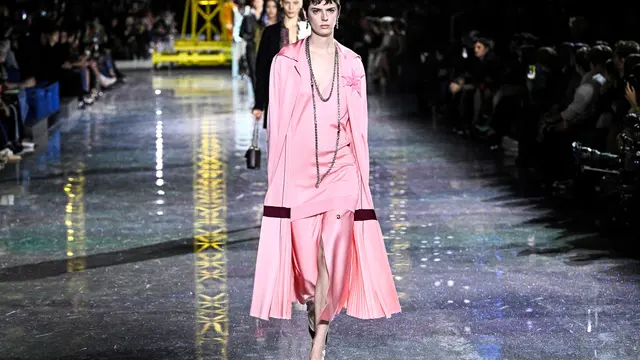 Deretan Bintang Chanel di Paris Fashion Week 2026, dari Jennie hingga Margot Robbie