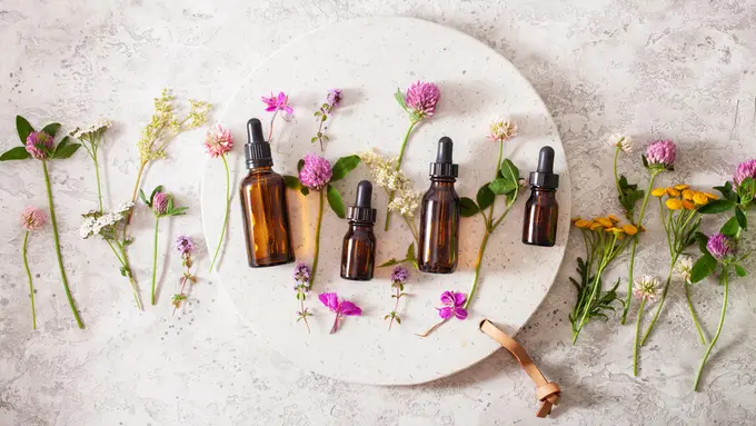 Ilustrasi minyak esensial