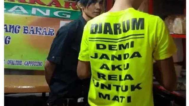 6 Tulisan di Kaus Ini Motivasinya Nyeleneh, Enggak Habis Pikir