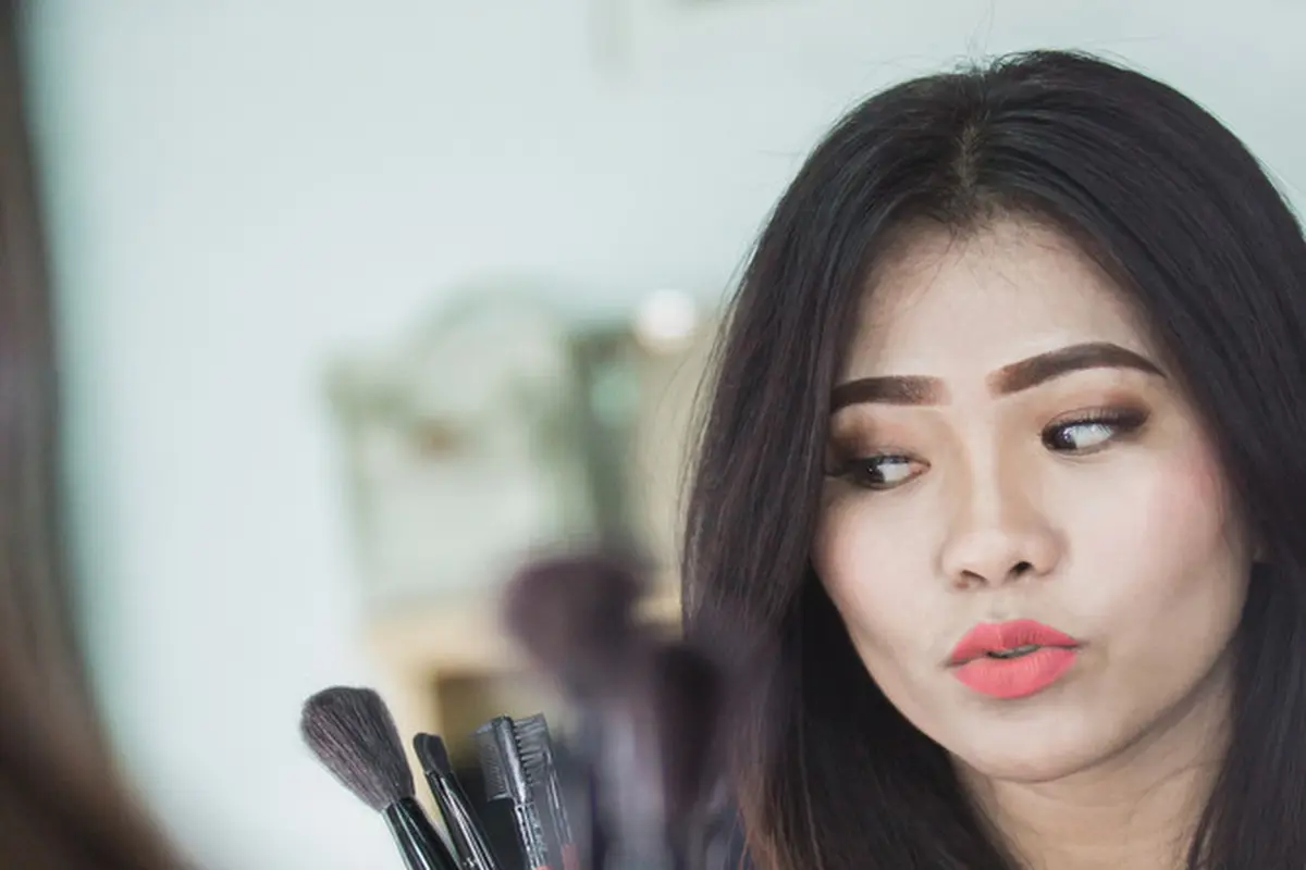 Rahasia Makeup Anti Gagal: Fungsi 7 Jenis Brush Ini Wajib Kamu Tahu!
