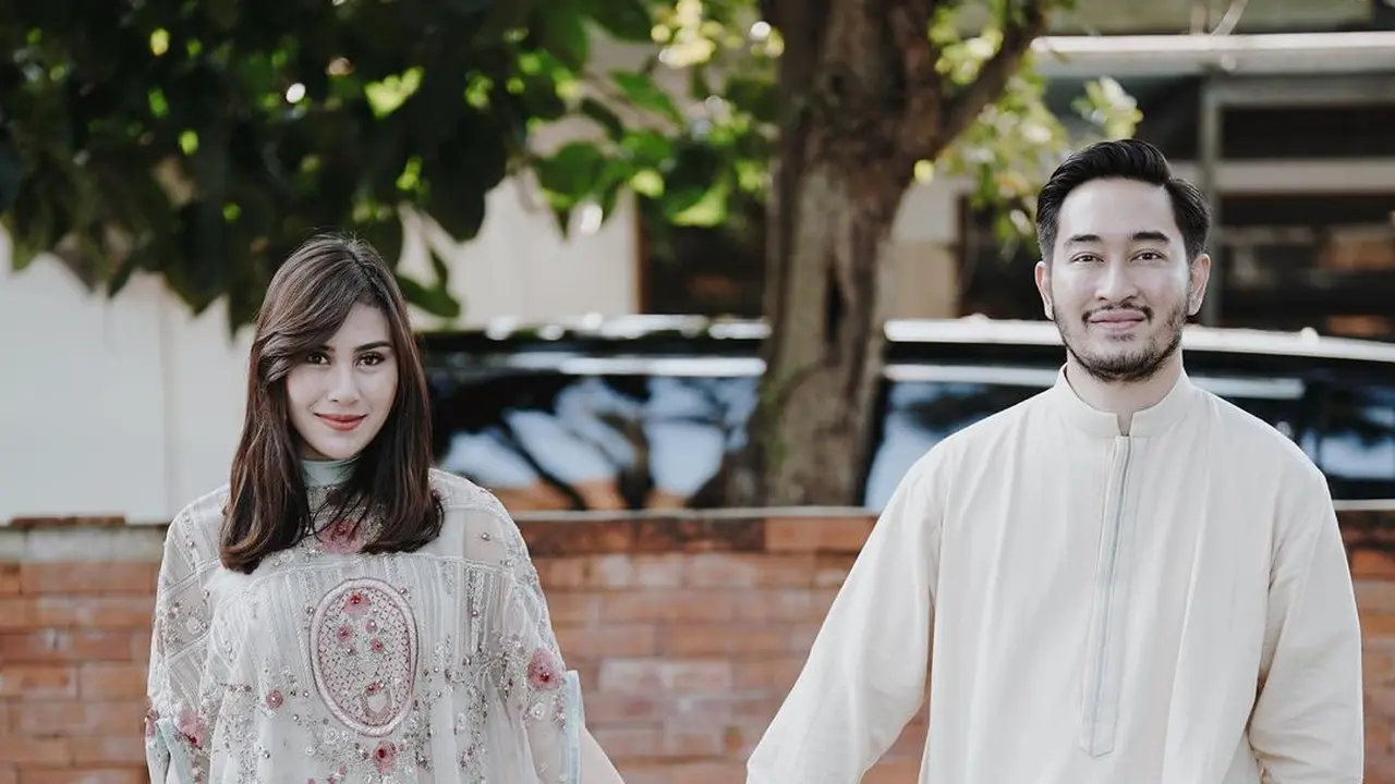 Jeje Govinda dan Syahnaz Sadiqah