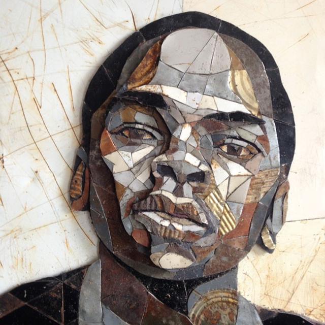 6 Potret Mozaik Wajah dari Kepingan Besi Ini Detailnya Sempurna, Bikin Kagum