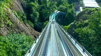 Resor Pegunungan Pasang Puluhan Eskalator. (Sumber: Odditycentral)
