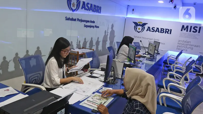 Melihat Aktivitas Para Nasabah di Kantor Asabri