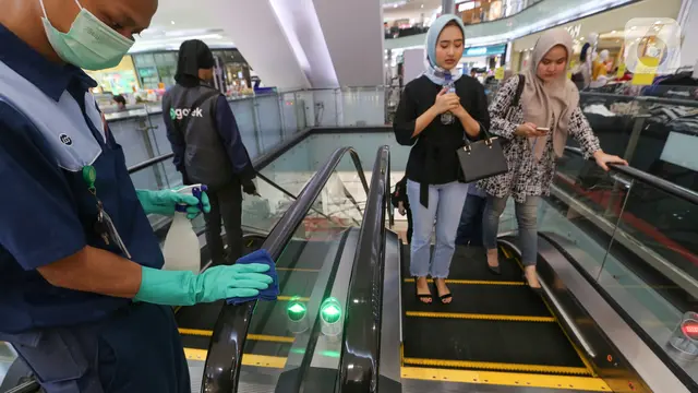 Cegah Virus Corona, Mall Ini Lakukan Disinfeksi
