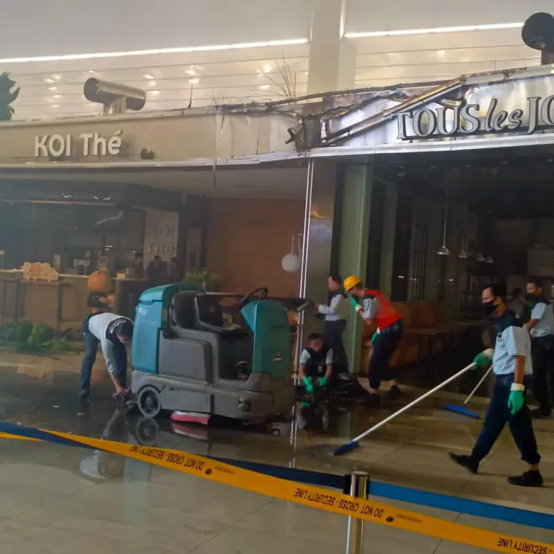 Kebakaran Tenant di Terminal 3 Bandara Soekarno Hatta.