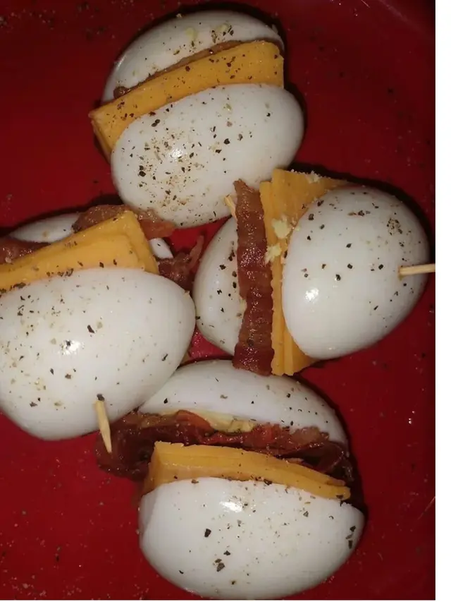 6 Potret Kombinasi Sandwich Ini Nyeleneh, Bikin Geleng Kepala