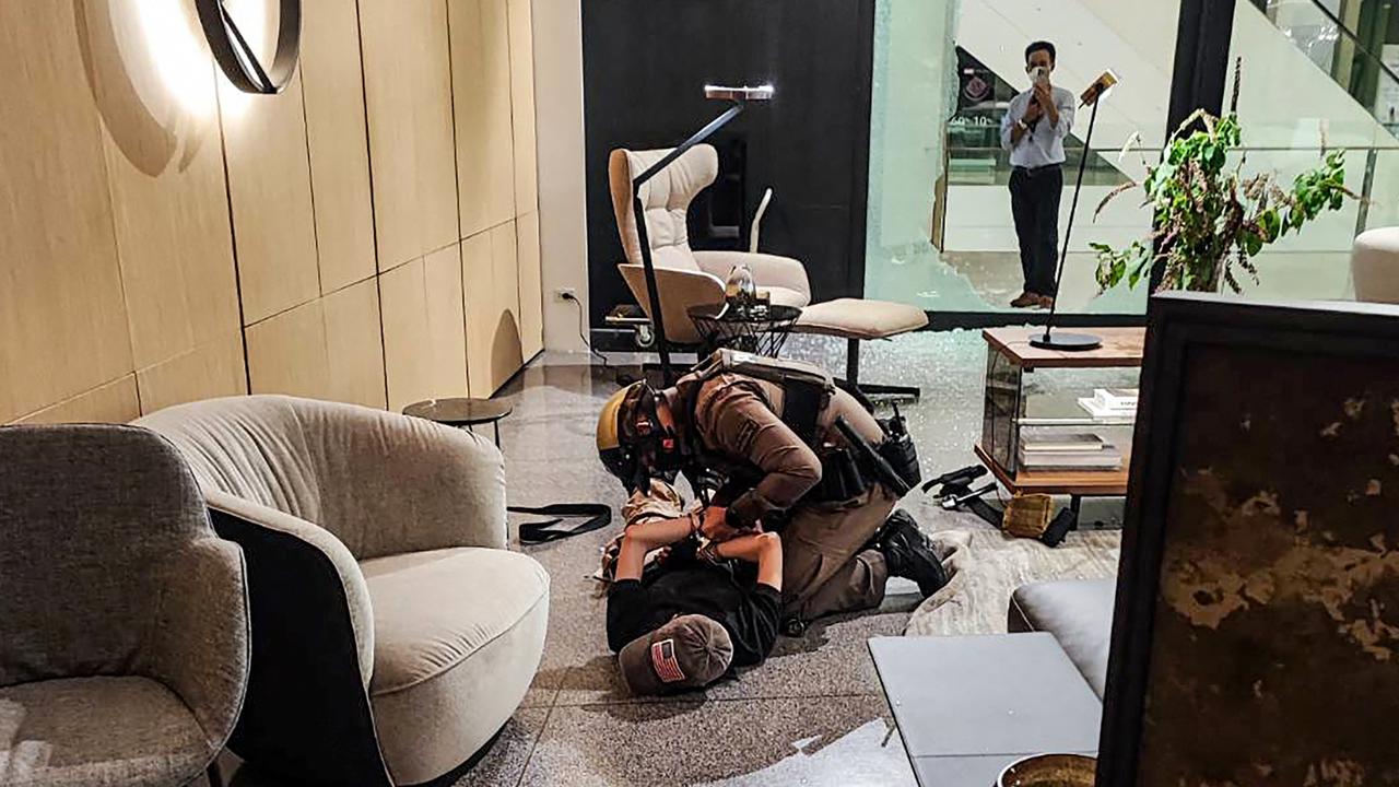 Penembakan di Siam Paragon Mall Thailand