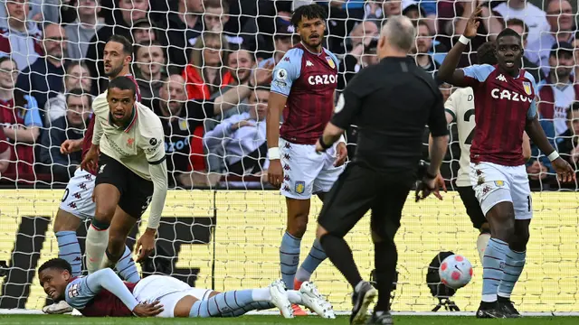 Foto: Aski Sadio Mane dan Kolega Saat Bawa Liverpool Comeback di Kandang Aston Villa, Jaga Asa Panaskan Gelar Juara Liga Inggris